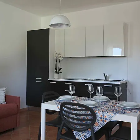 Apartment Smeraldina 10 *